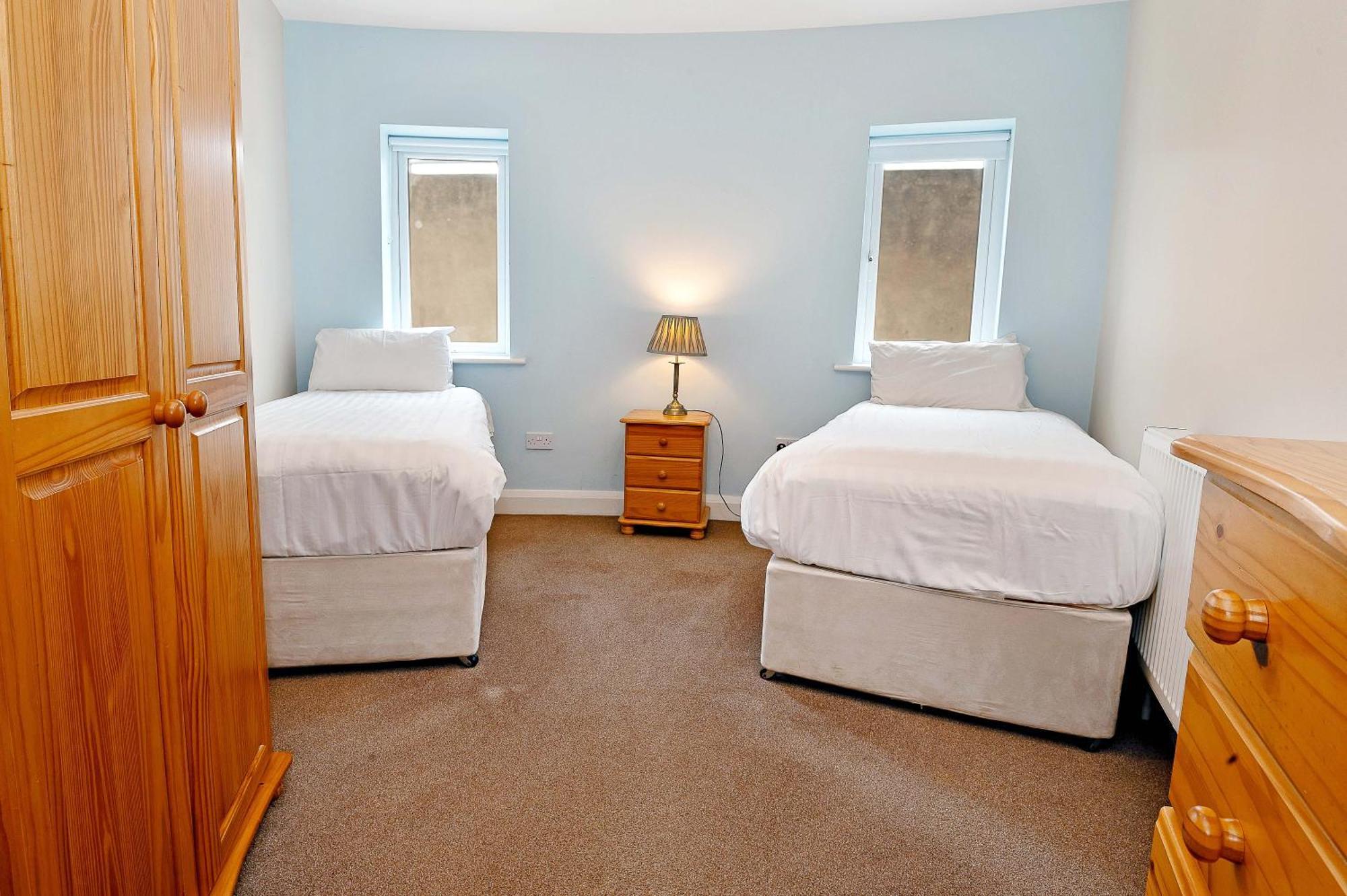 Downings Coastguard Cottages - Type B-E Экстерьер фото