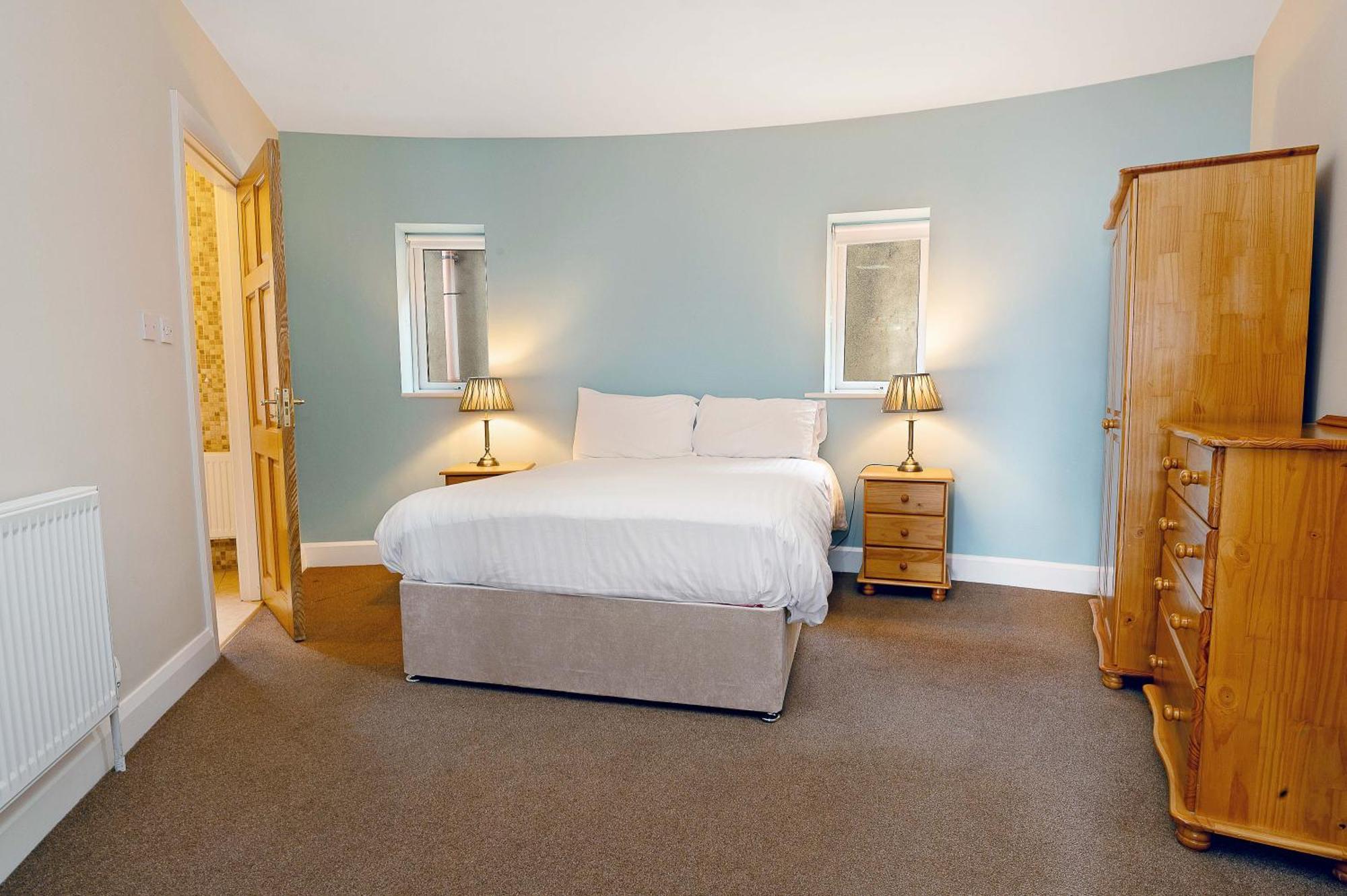 Downings Coastguard Cottages - Type B-E Экстерьер фото