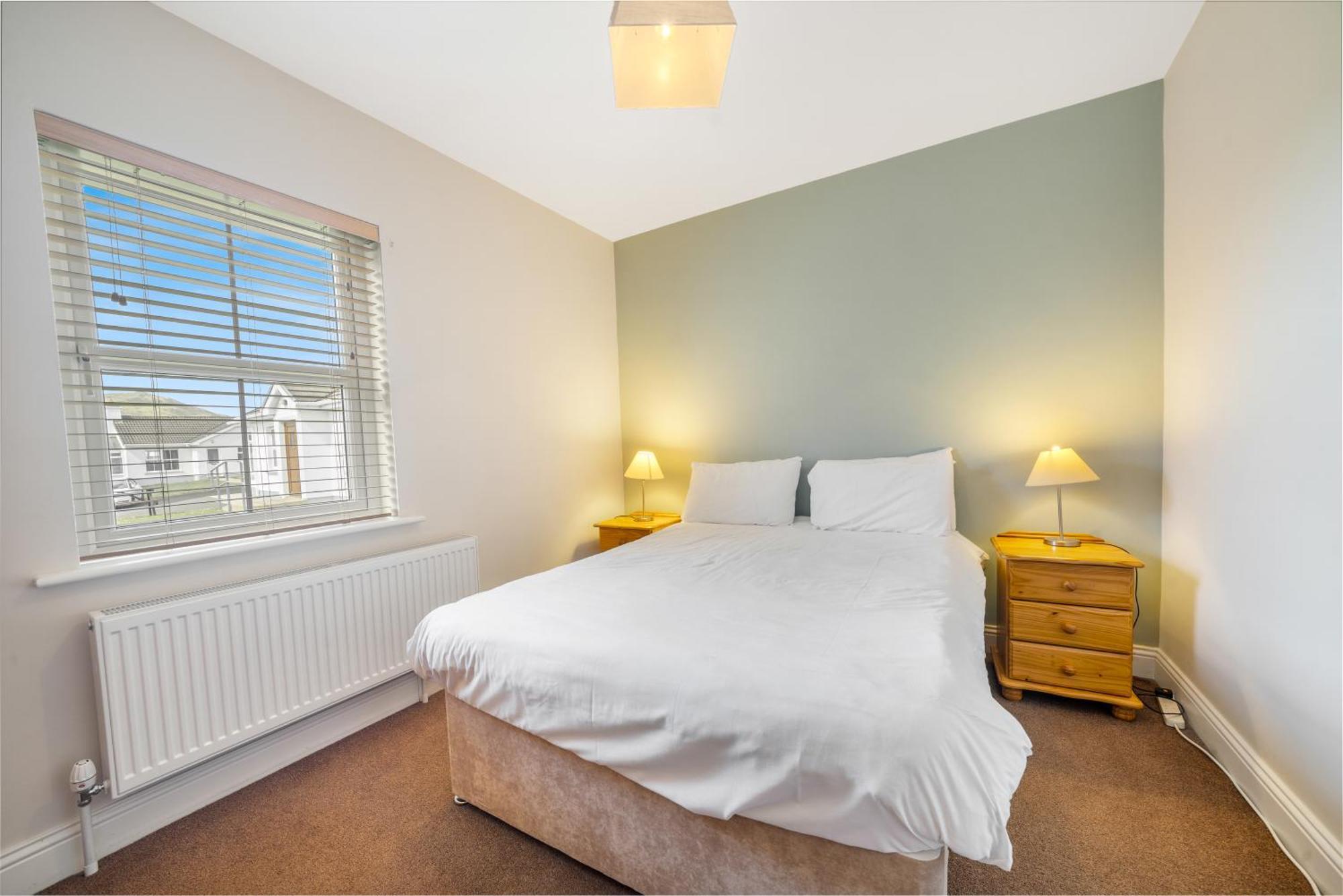 Downings Coastguard Cottages - Type B-E Экстерьер фото