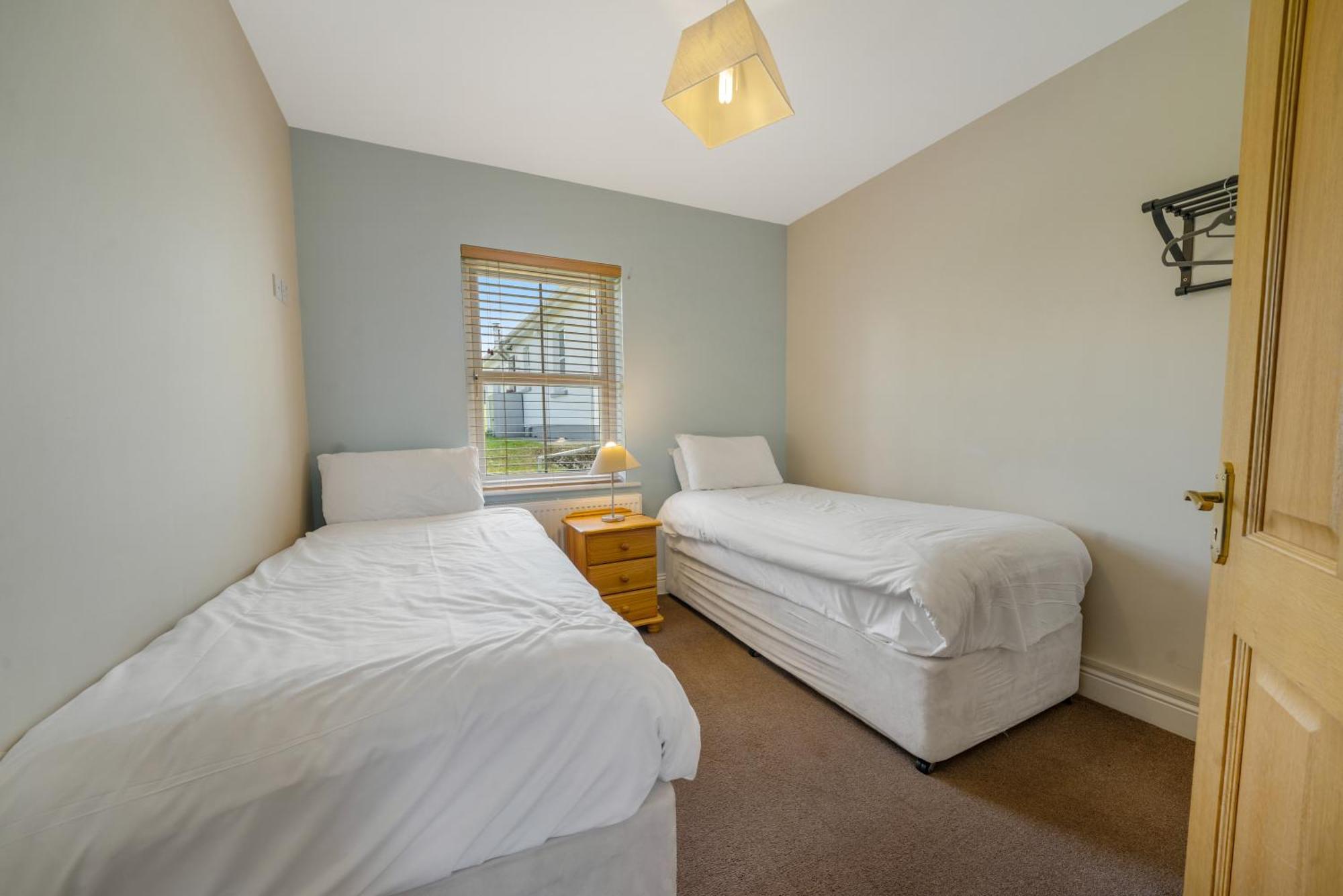 Downings Coastguard Cottages - Type B-E Экстерьер фото