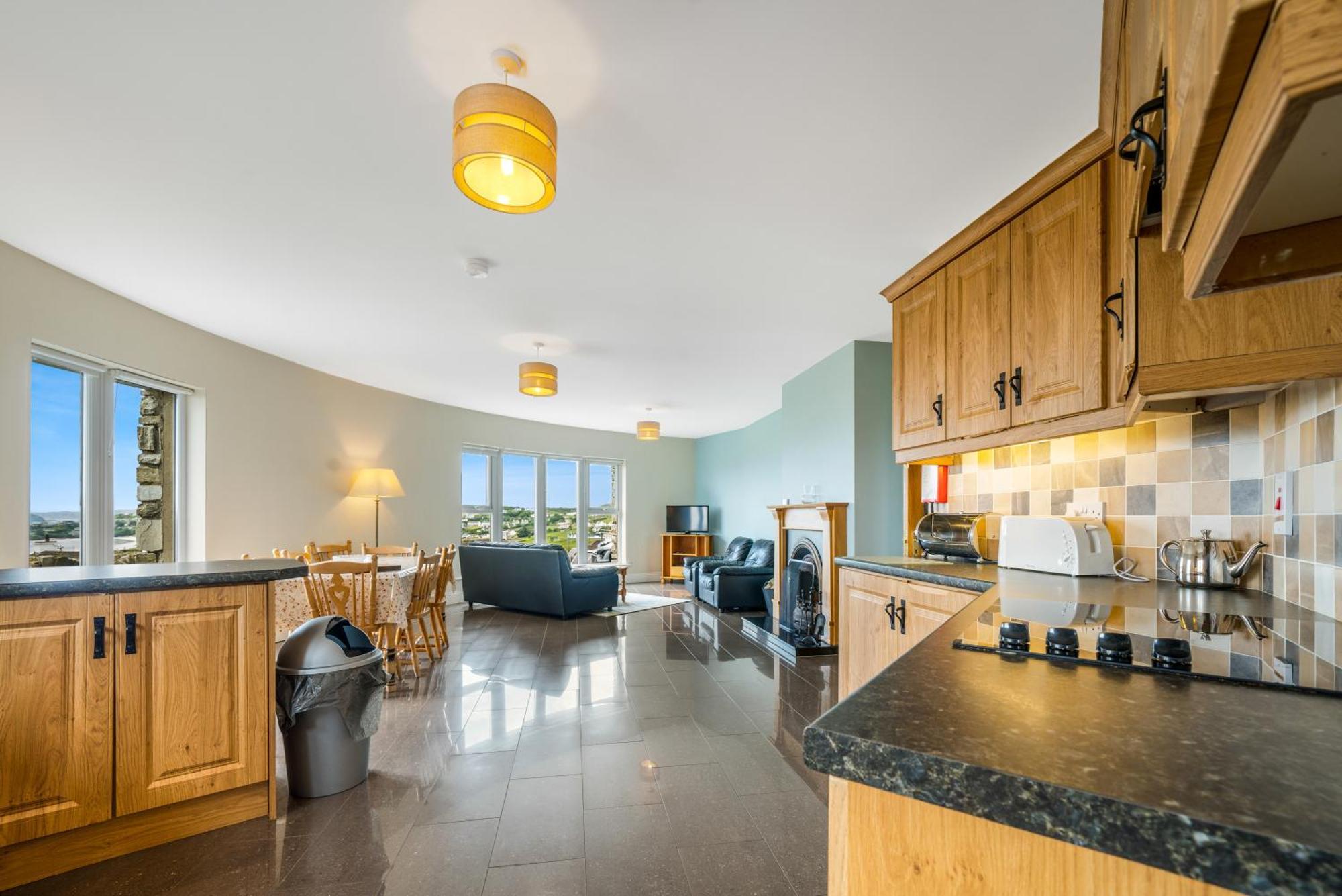 Downings Coastguard Cottages - Type B-E Экстерьер фото