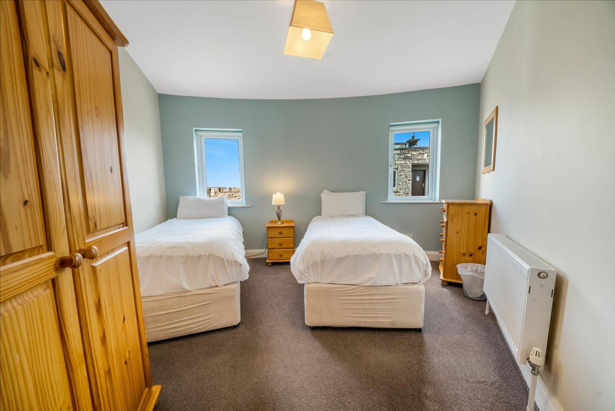 Downings Coastguard Cottages - Type B-E Экстерьер фото